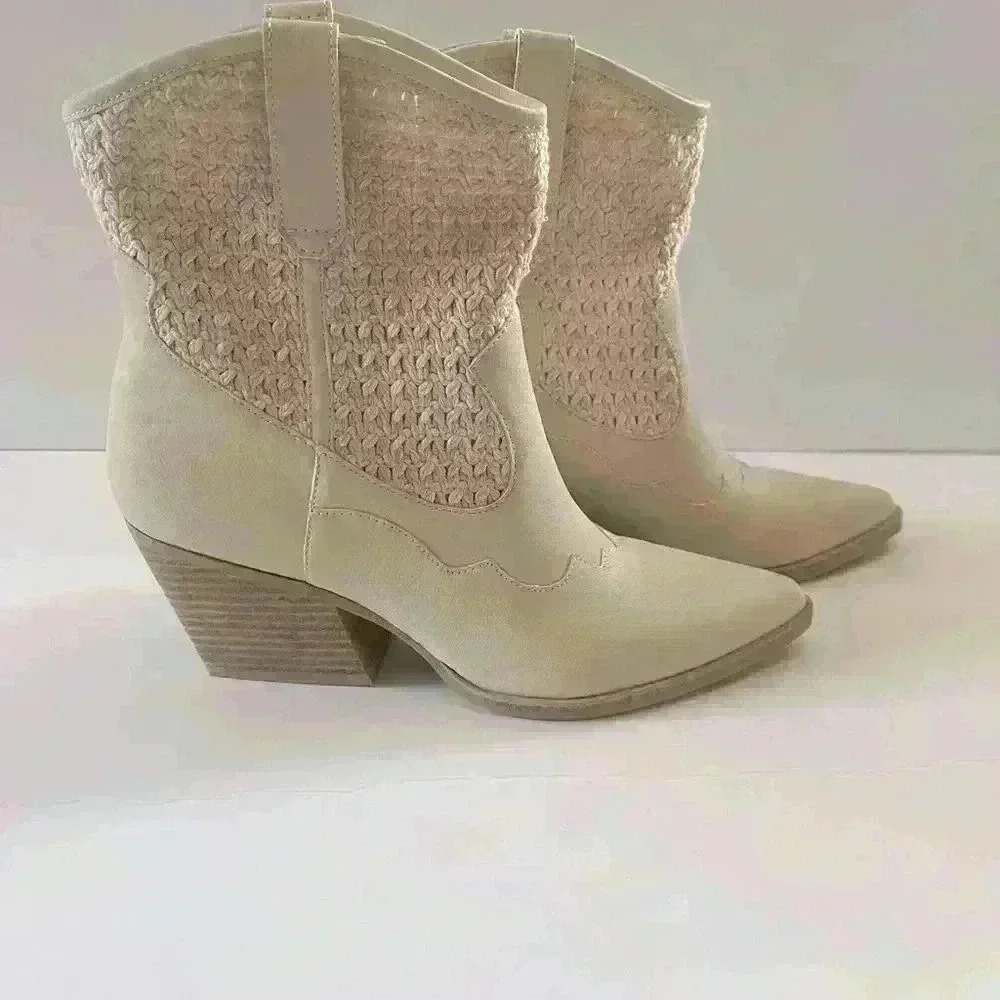 DV Dolce Vita® Karyn Boot Size 9 - Picture 2 of 9
